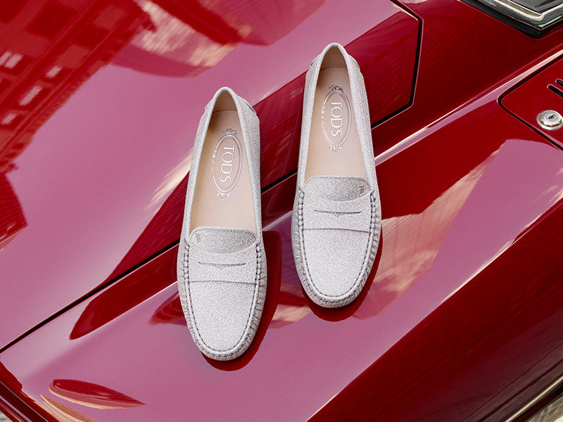 حذاء Gommino الأيقوني كما لم تشاهده من قبل... شاهد حملة MY RIDE من Tod’s بمشاركة شخصيات ملهمة
